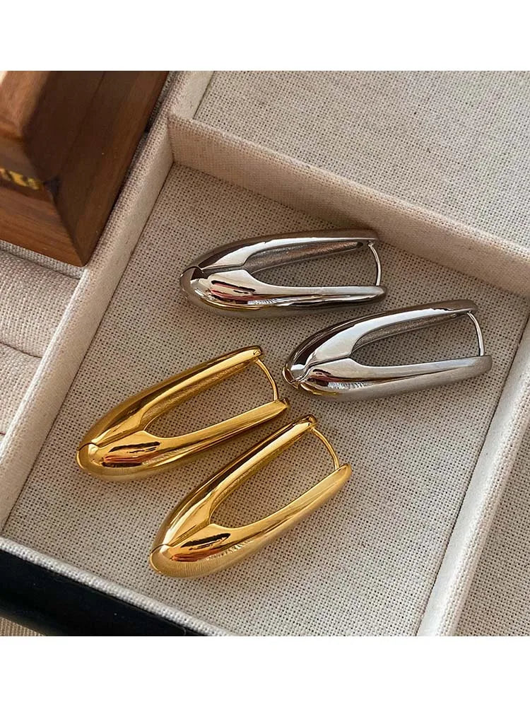 Vintage Gold Color Oval Hoop Earrings for Women Fashion Metal Smooth Geometric Ear Buckle Earring 2024 Party Jewelry Gift