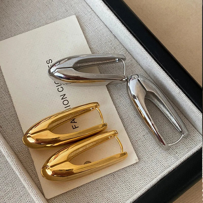 Vintage Gold Color Oval Hoop Earrings for Women Fashion Metal Smooth Geometric Ear Buckle Earring 2024 Party Jewelry Gift