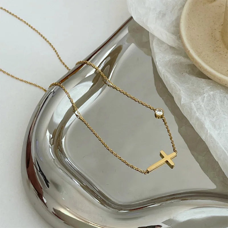 Crossline Pendant Necklace